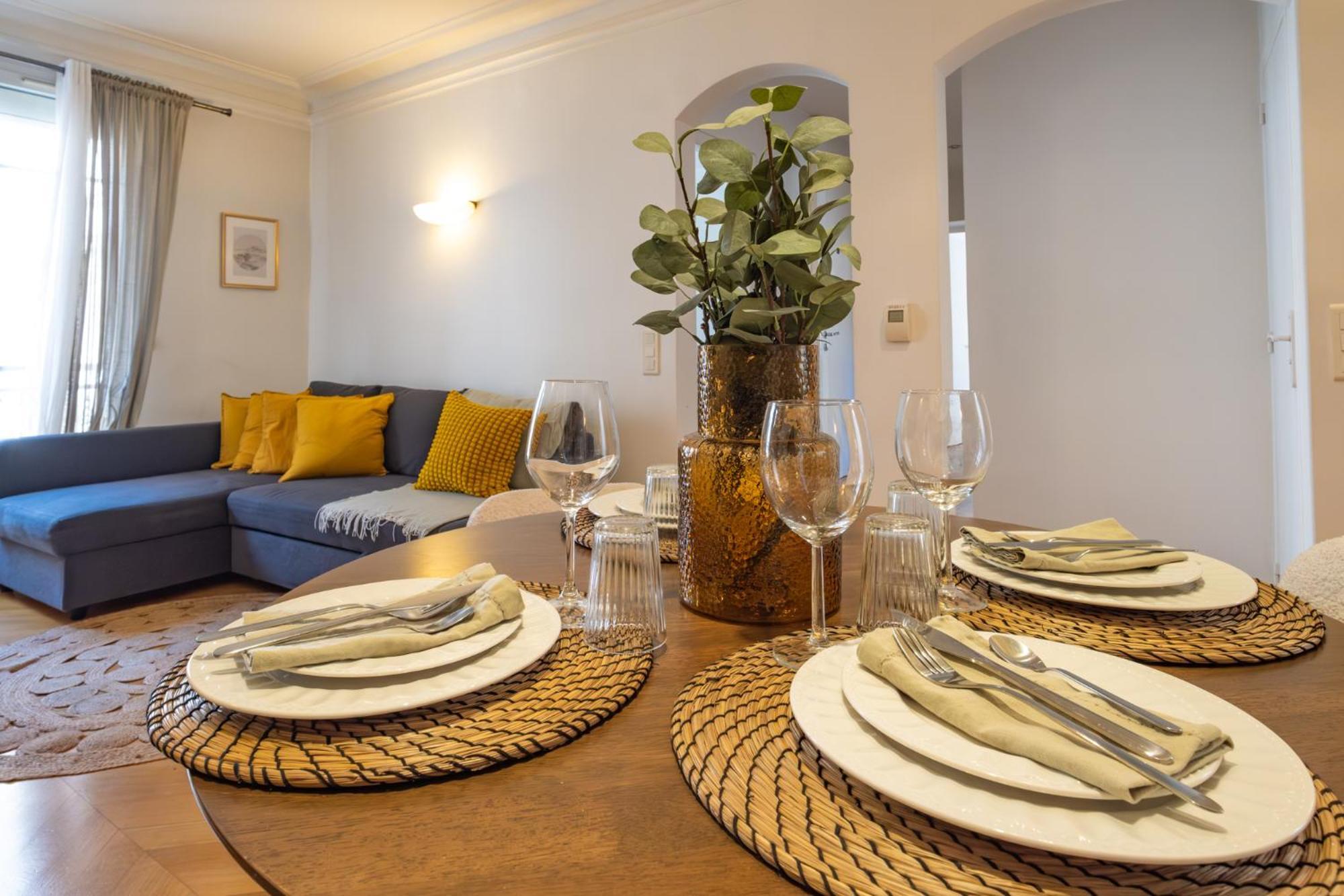 Spacious For 6 People Appartamento *